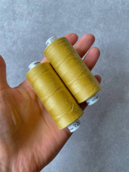 Нитки №120 Gutermann оттенок грушевый (полиэстер, намотка 1000 м) арт 120/488 по цене 260 руб./штука