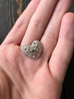 Пуговицы цвет серебро (пластик), 1,6*1,8 см Италия ПИС/15/1299 по цене 40 руб./штука